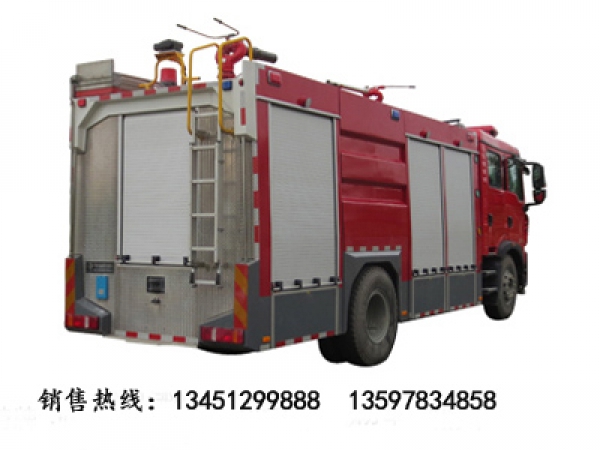 重汽單橋干粉泡沫聯(lián)用消防車(chē)